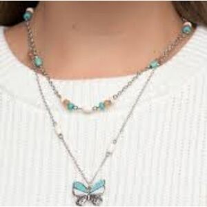 ‎FASHION BUTTERFLY NECKLACE
